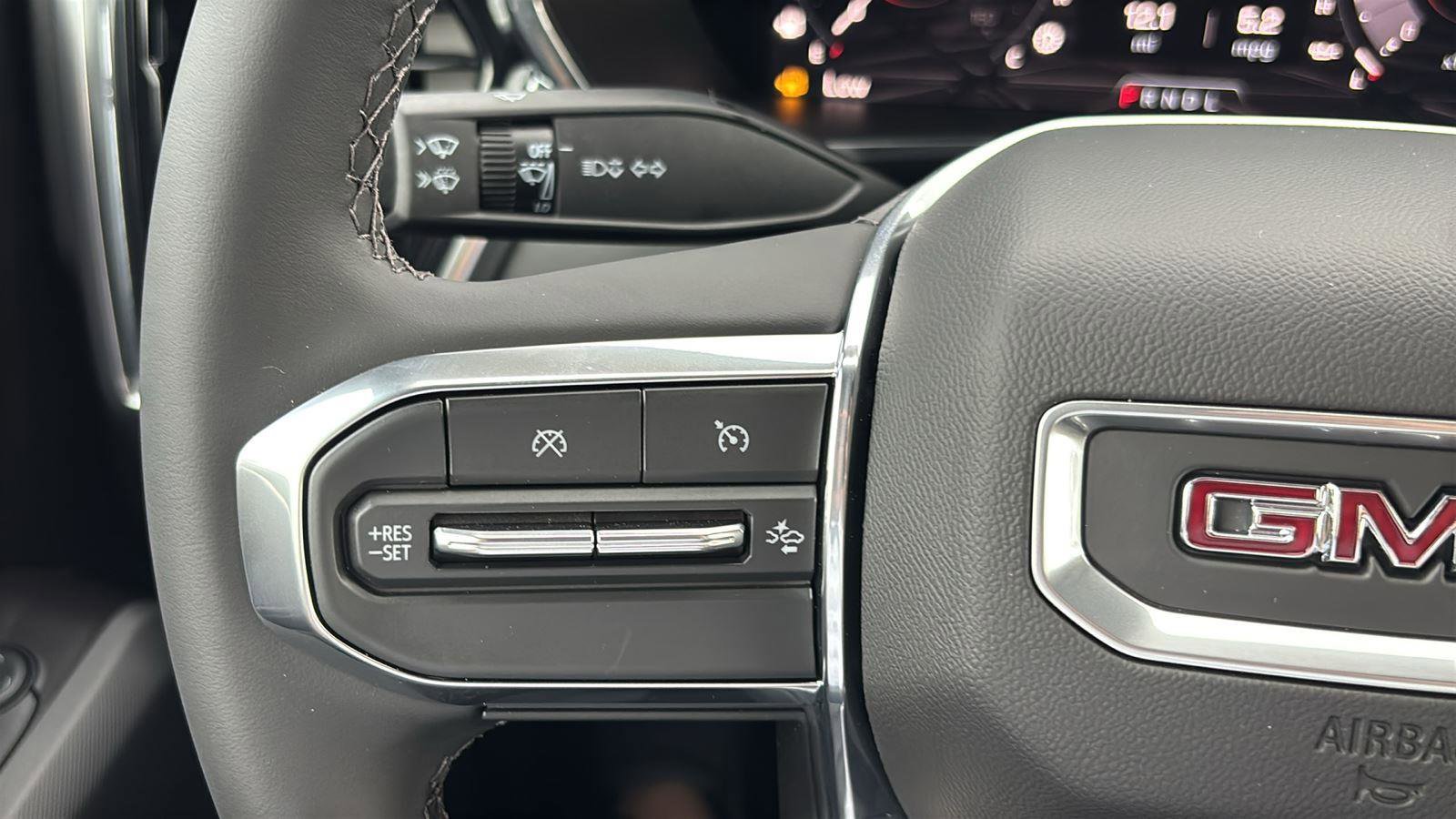 New 2026 GMC Canyon Elevation w/ Convenience Package RWD image 26