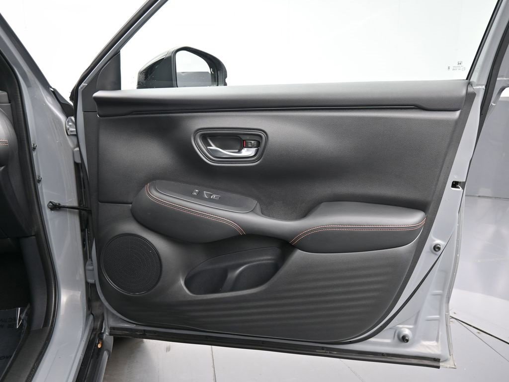 Certified 2024 Honda HR-V Sport image 38