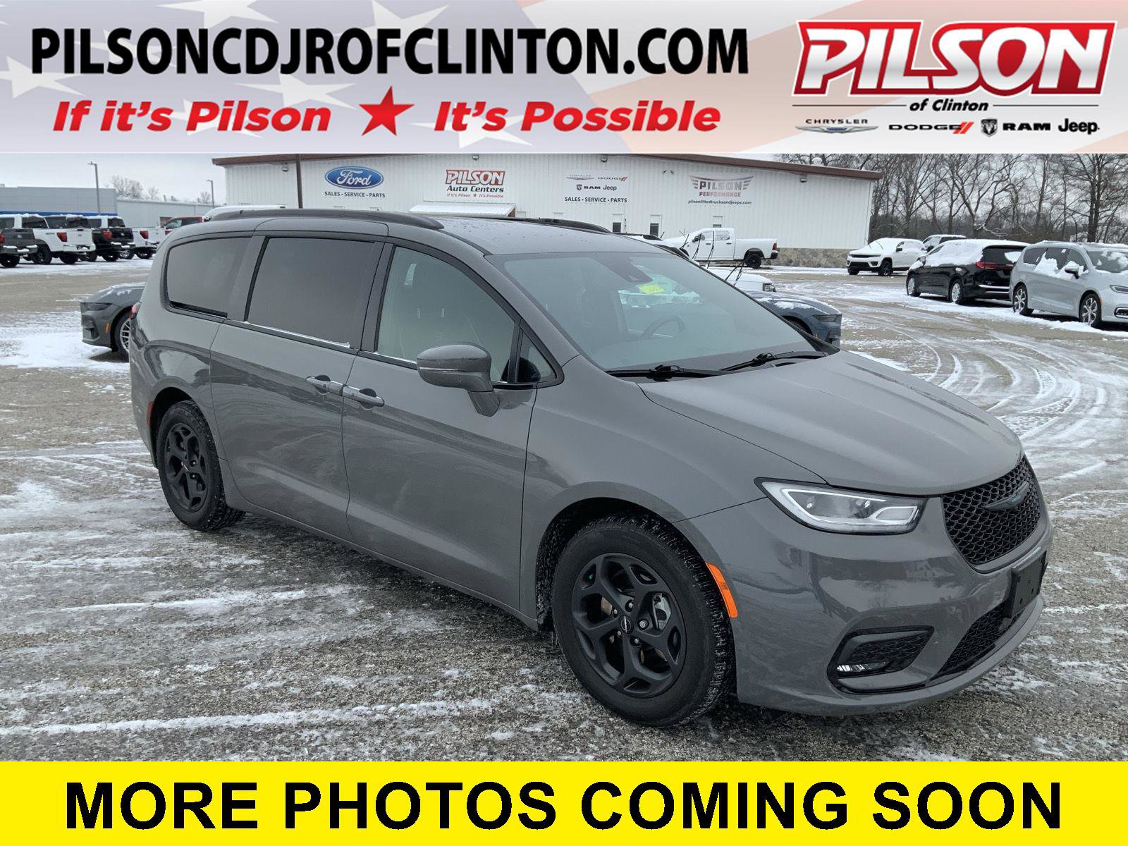 Used 2021 Chrysler Pacifica Limited w/ S Appearance Package