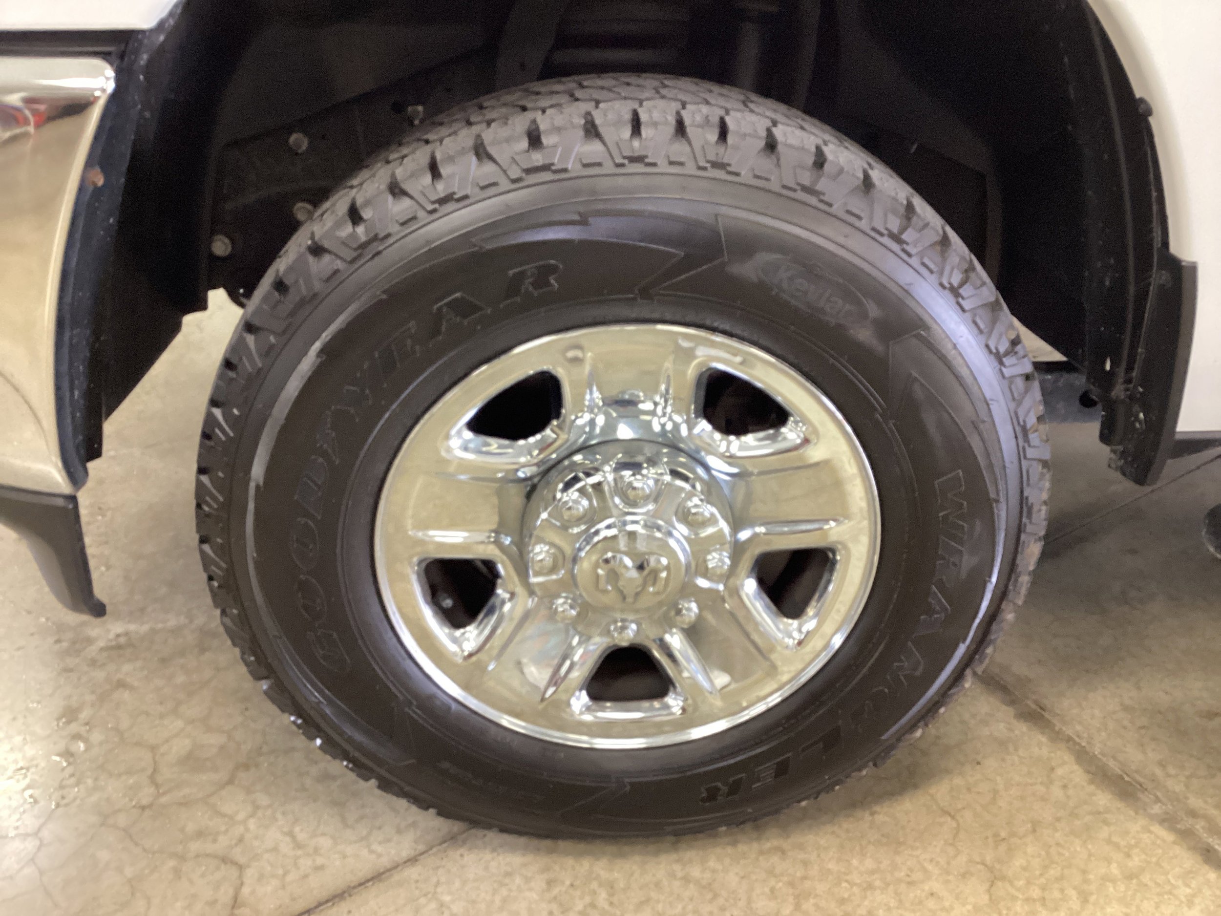 Used 2021 RAM 2500 Tradesman AWD/4WD image 9