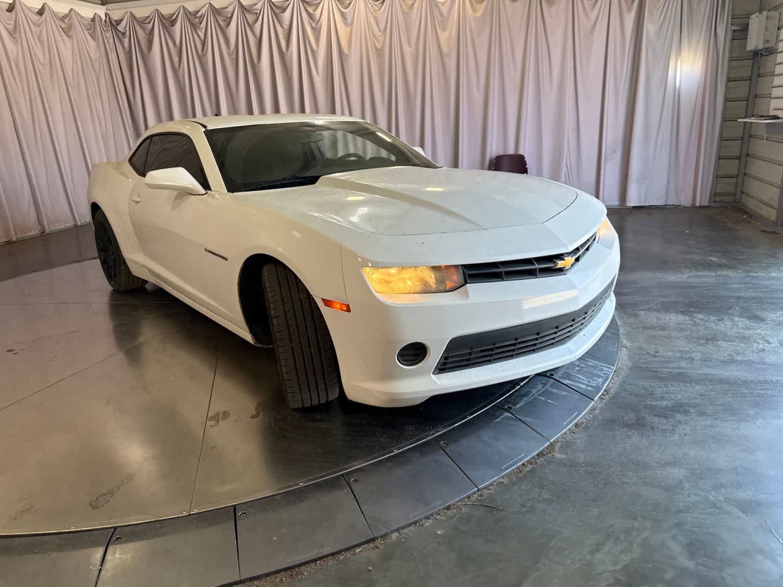 Used 2014 Chevrolet Camaro LS RWD image 3
