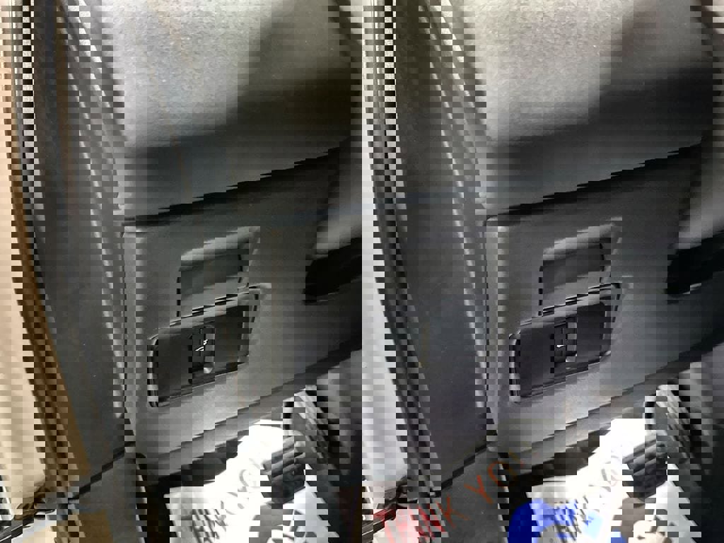 Used 2024 Land Rover Range Rover Evoque S image 16