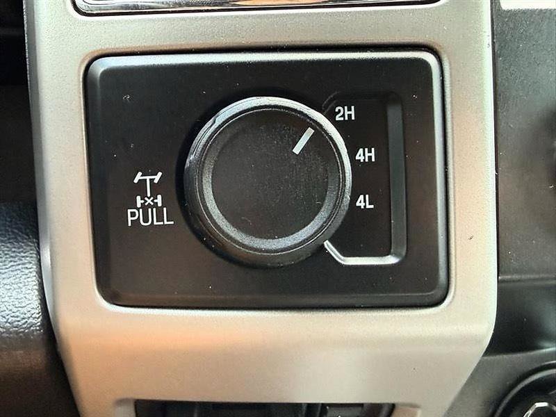 Used 2020 Ford F250 Lariat w/ Lariat Ultimate Package AWD/4WD image 45