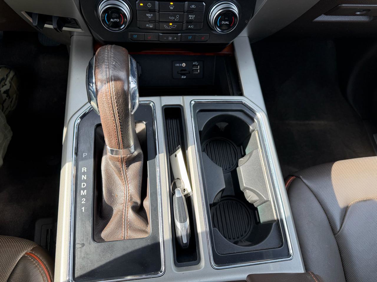 Used 2015 Ford F150 King Ranch image 19