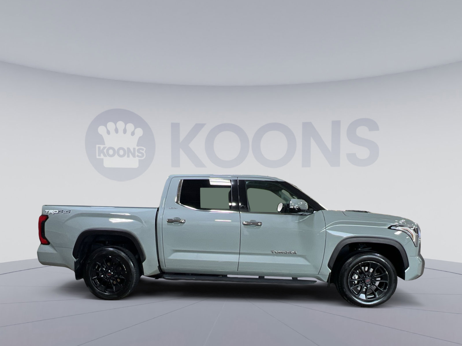 Used 2023 Toyota Tundra Limited image 5