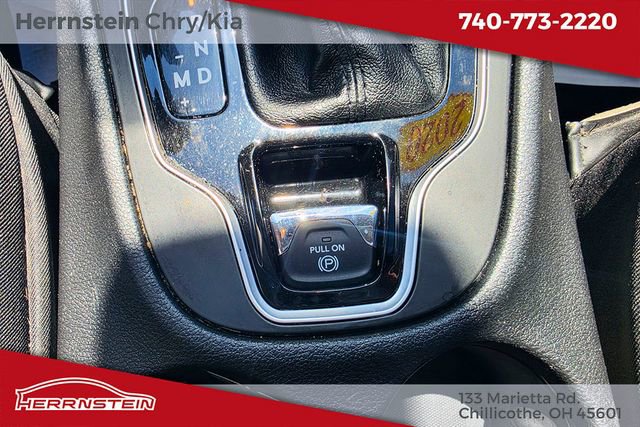 Used 2020 Jeep Cherokee Limited w/ Luxury Group AWD/4WD image 21