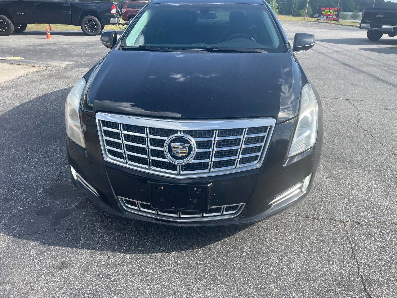 Used 2015 Cadillac XTS Luxury FWD image 3