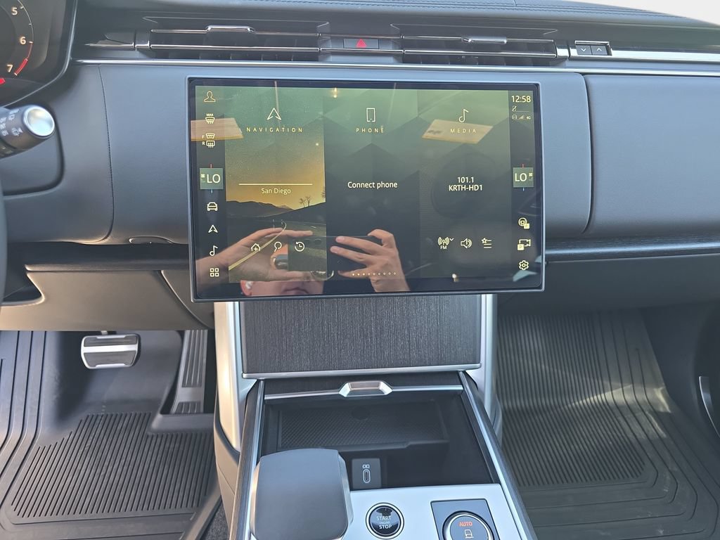 New 2027 Land Rover Range Rover SE AWD/4WD image 21