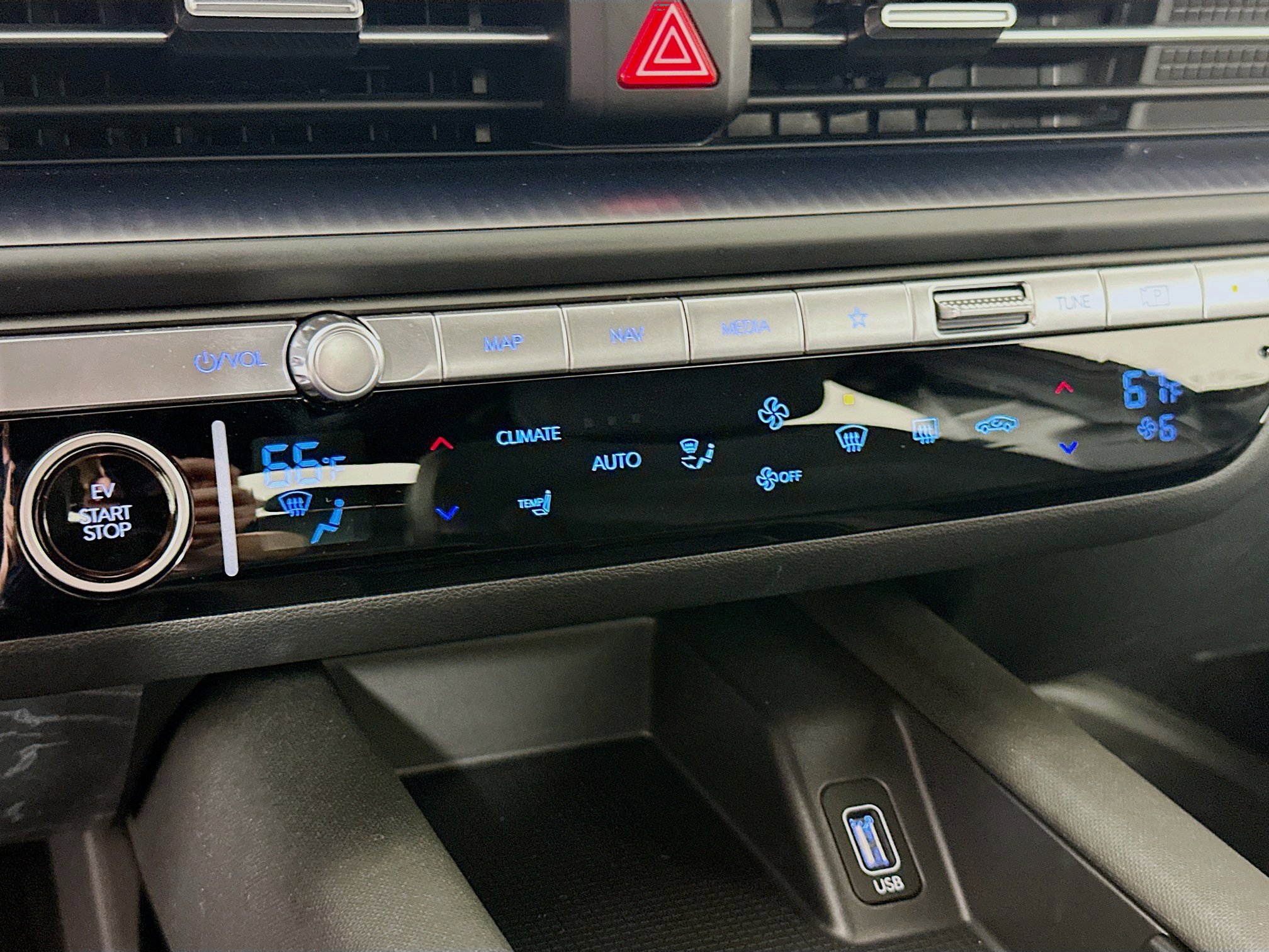 Used 2024 Hyundai Ioniq 6 SE image 24