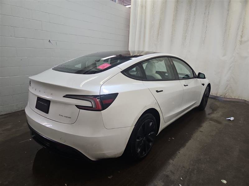 Used 2024 Tesla Model 3 Long Range image 10