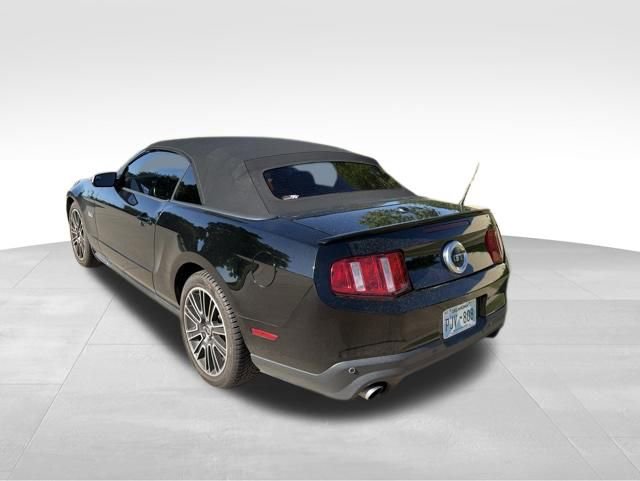 Used 2012 Ford Mustang GT Premium w/ Security Pkg RWD image 5