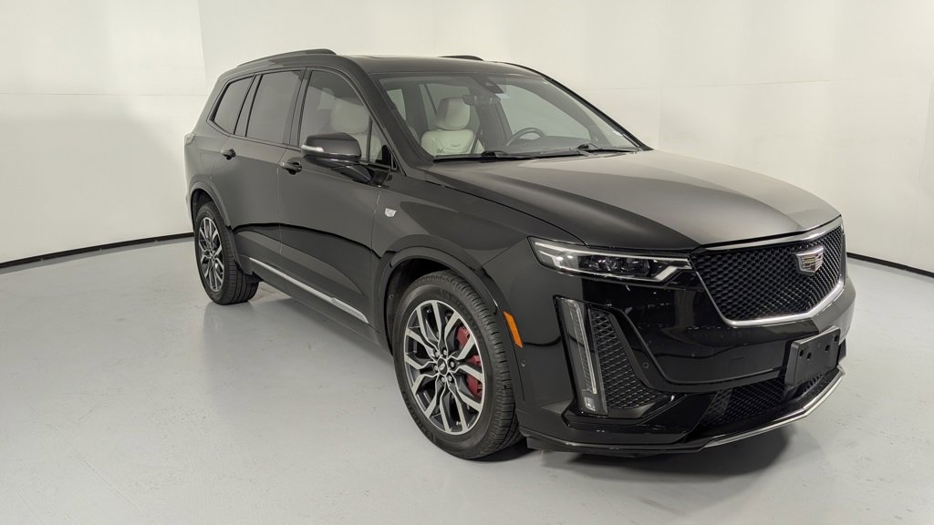 Certified 2022 Cadillac XT6 Sport w/ Technology Package image 1