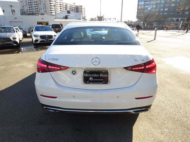 Used 2025 Mercedes-Benz C 300 4MATIC Sedan image 3