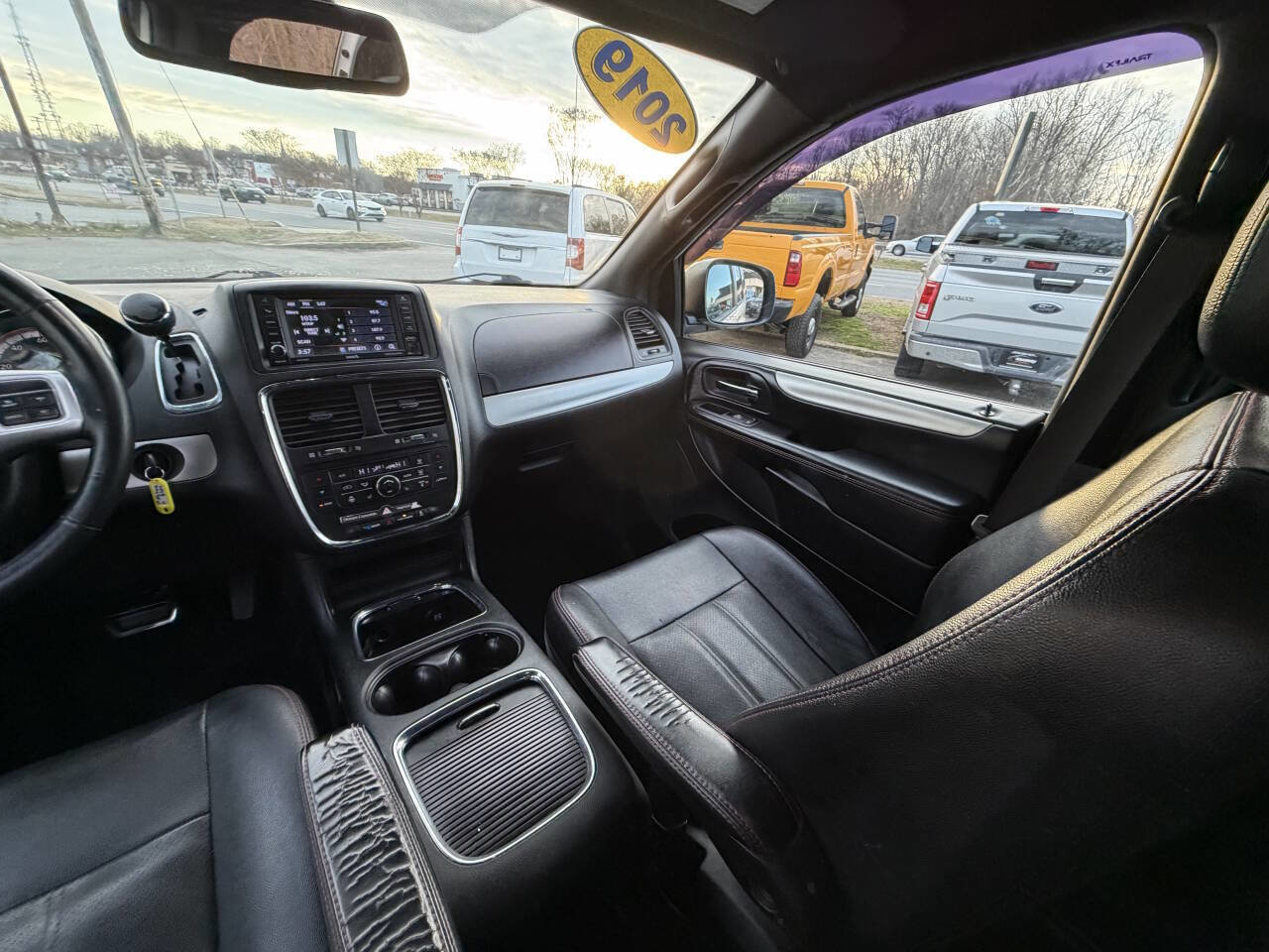 Used 2019 Dodge Grand Caravan GT FWD image 28