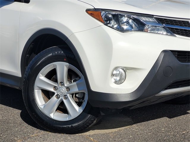 Used 2013 Toyota RAV4 XLE image 4
