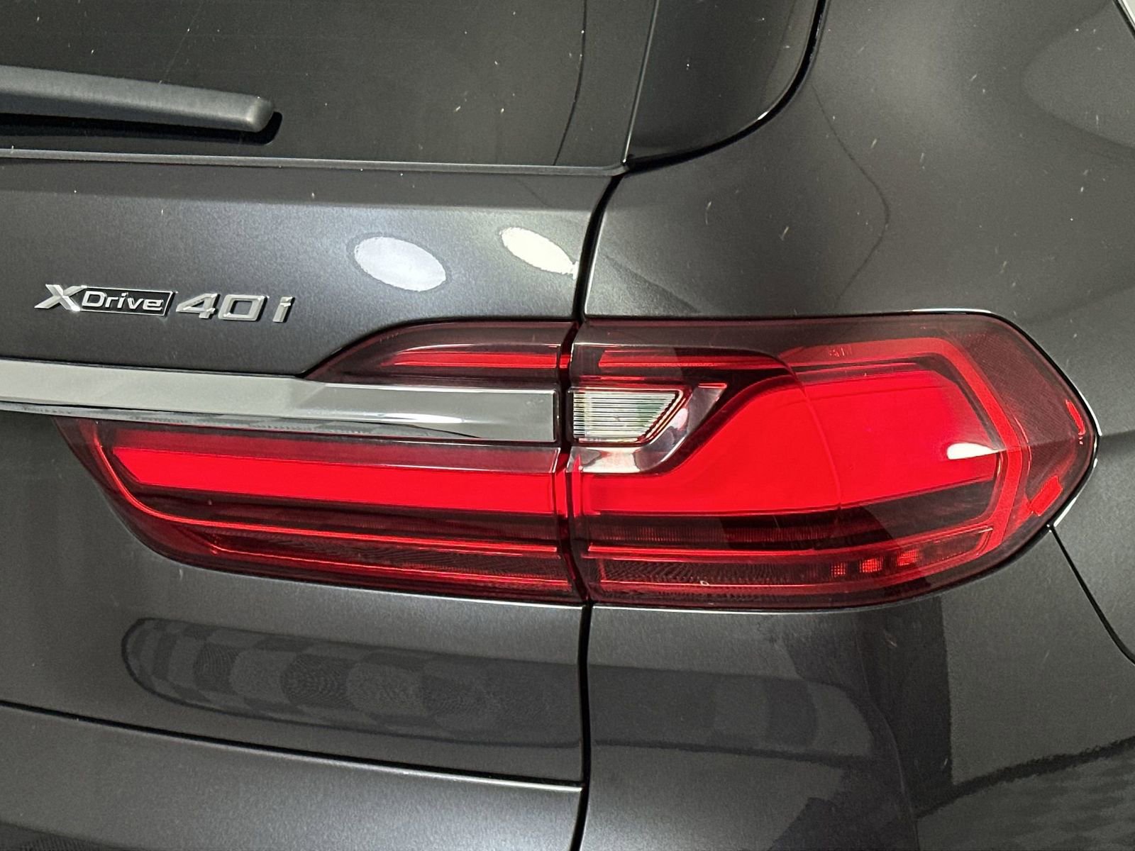 Used 2021 BMW X7 xDrive40i w/ Parking Assistance Package image 26