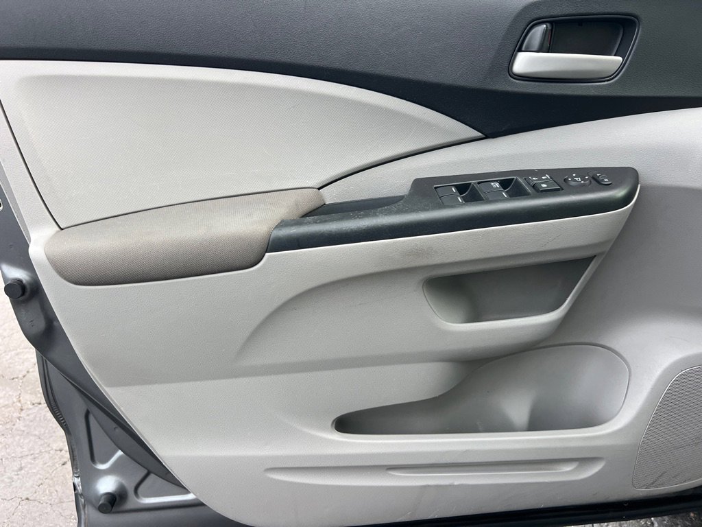 Used 2013 Honda CR-V LX image 10