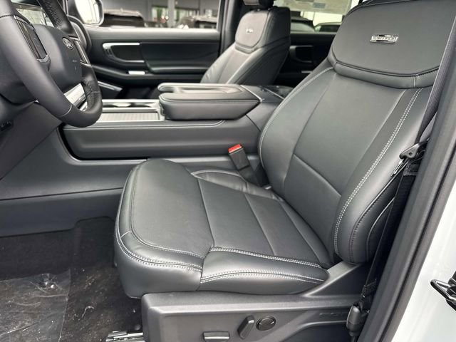 New 2026 Ford Expedition Platinum w/ Stealth Performance Package image 22