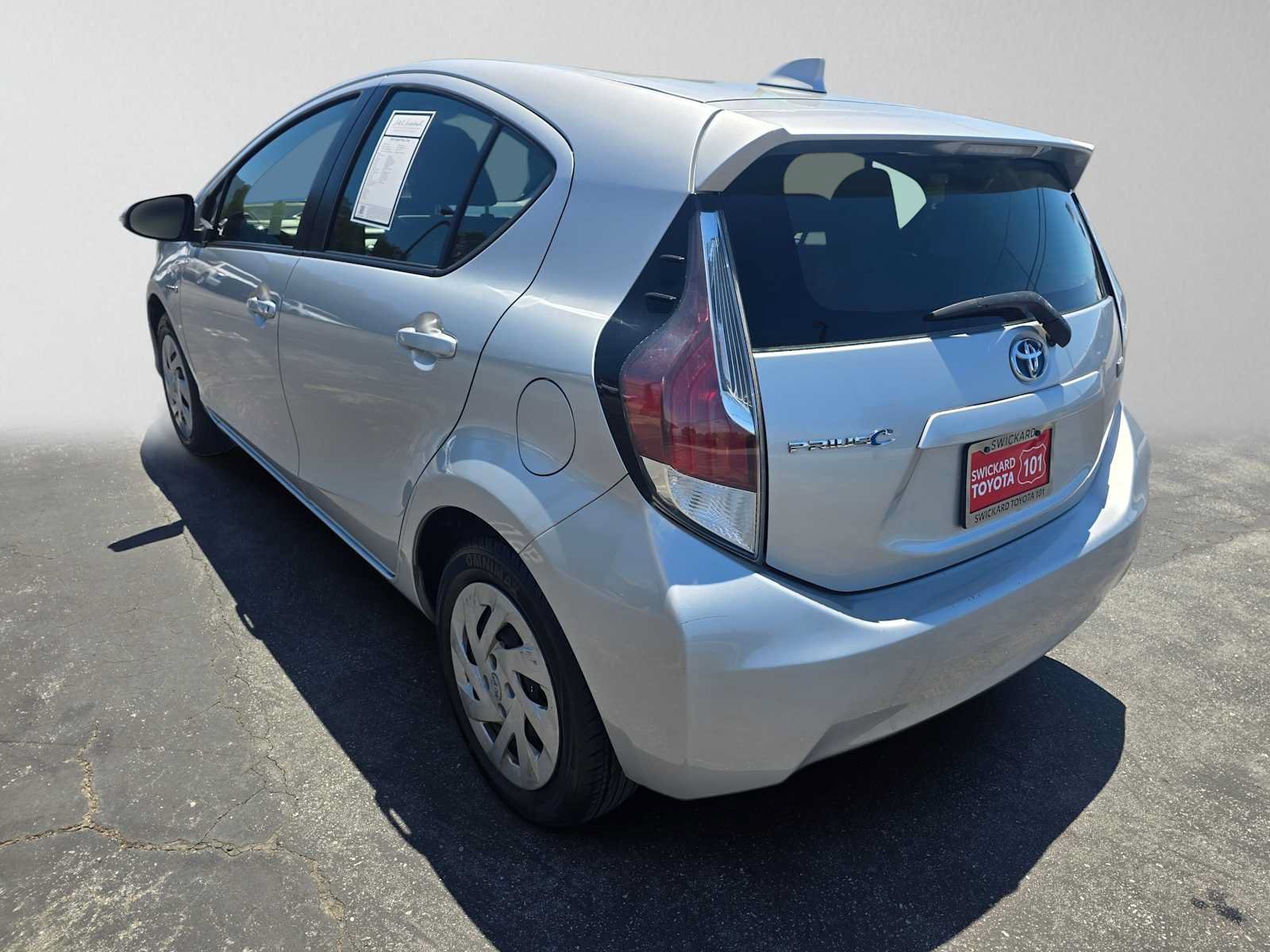 Used 2016 Toyota Prius C Two FWD image 5