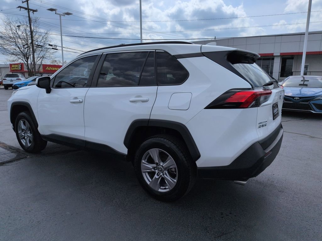 Used 2023 Toyota RAV4 XLE image 3