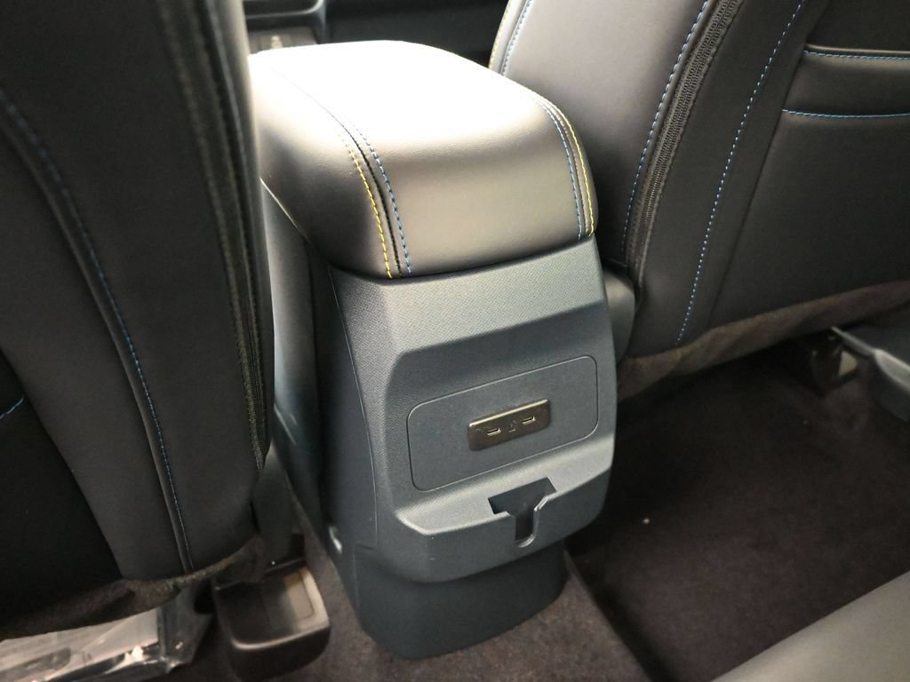 New 2026 Ford Maverick Lobo AWD/4WD image 19