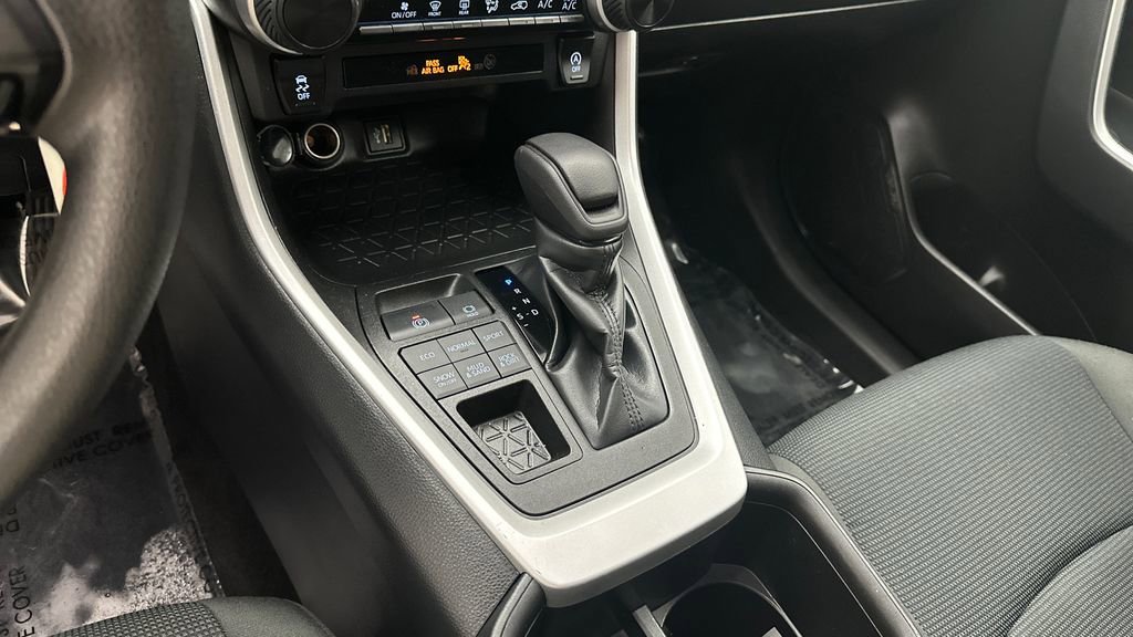 Certified 2023 Toyota RAV4 LE image 14