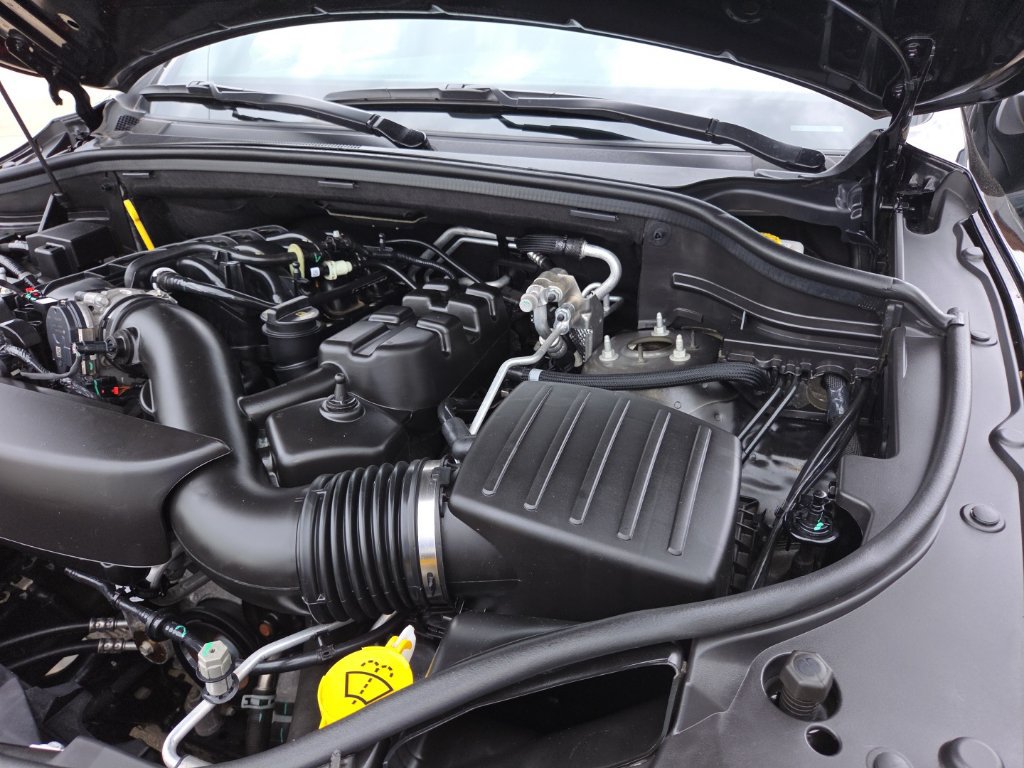Certified 2025 Dodge Durango GT AWD/4WD image 35