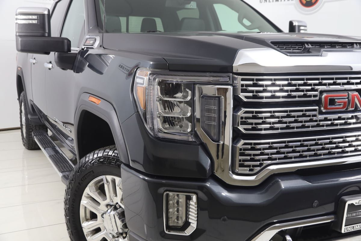 Used 2022 GMC Sierra 2500 Denali w/ Snow Plow Prep/Camper Package AWD/4WD image 16