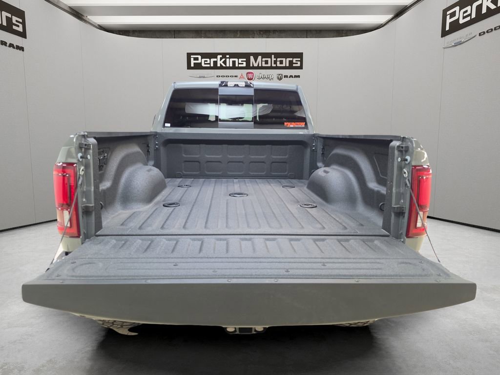 New 2026 RAM 2500 Big Horn AWD/4WD image 9