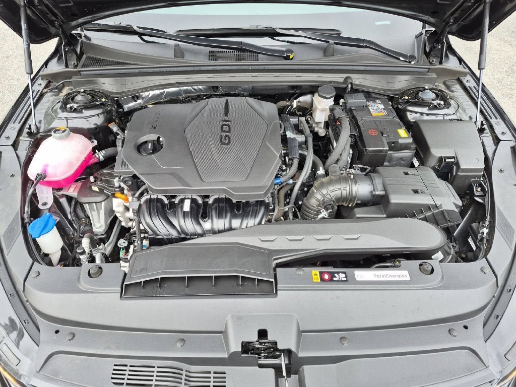 Used 2025 Kia K5 GT-Line w/ GT-Line Premium Package FWD image 34