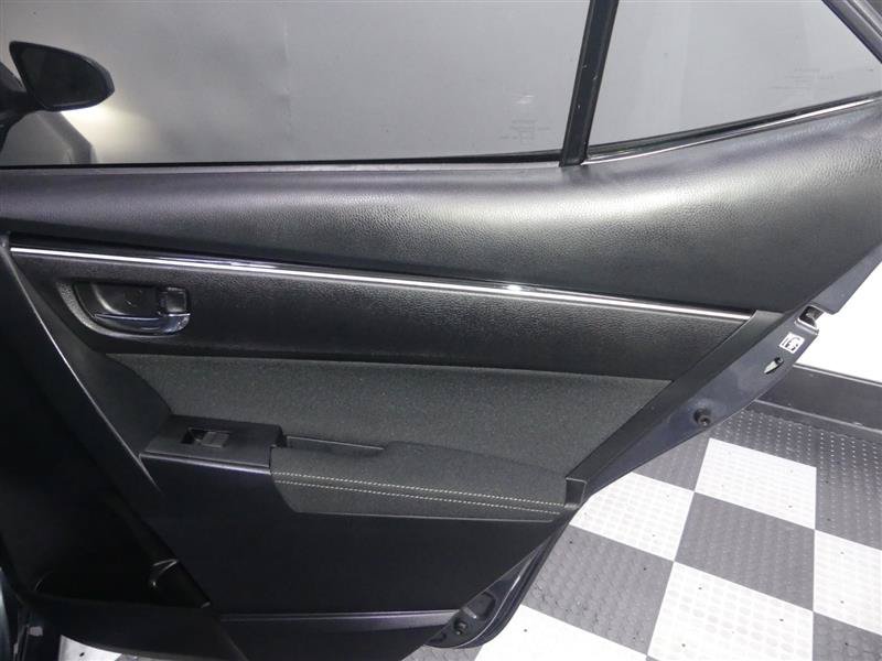 Used 2019 Toyota Corolla LE FWD image 25