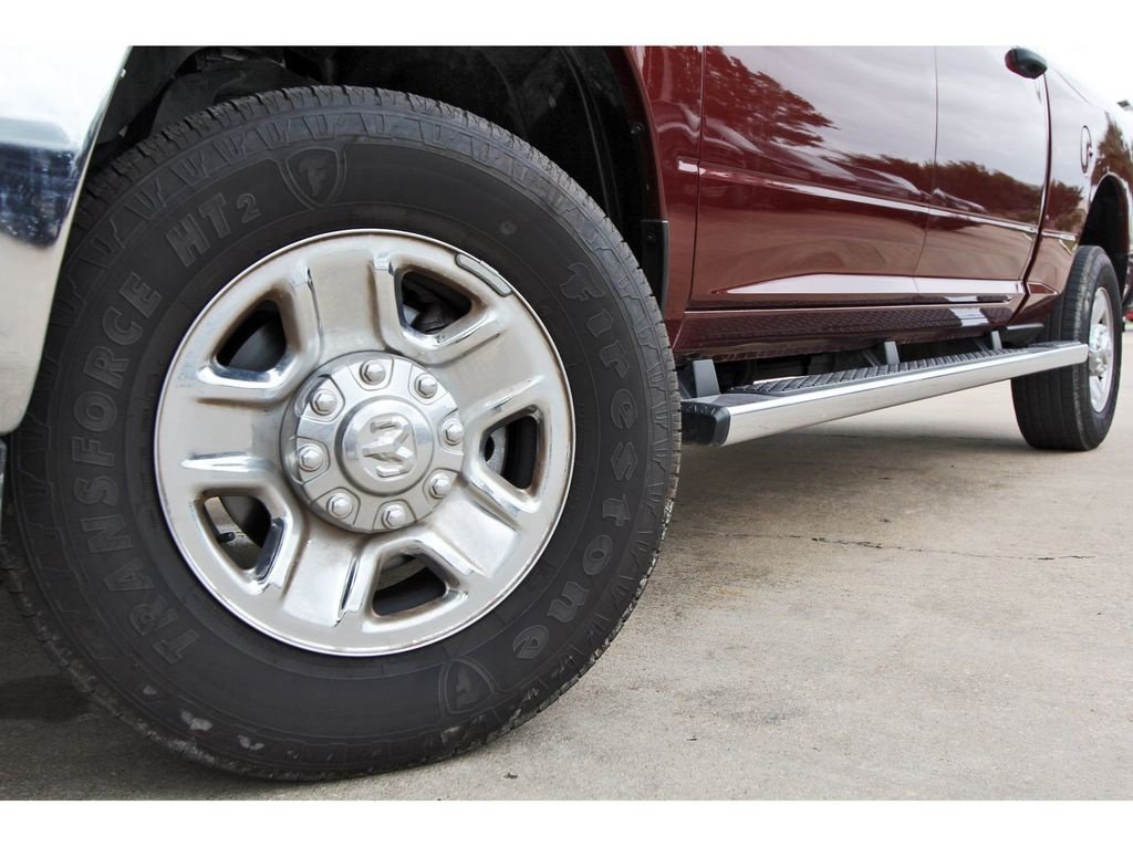 Used 2024 RAM 2500 Tradesman w/ Chrome Appearance Group AWD/4WD image 28