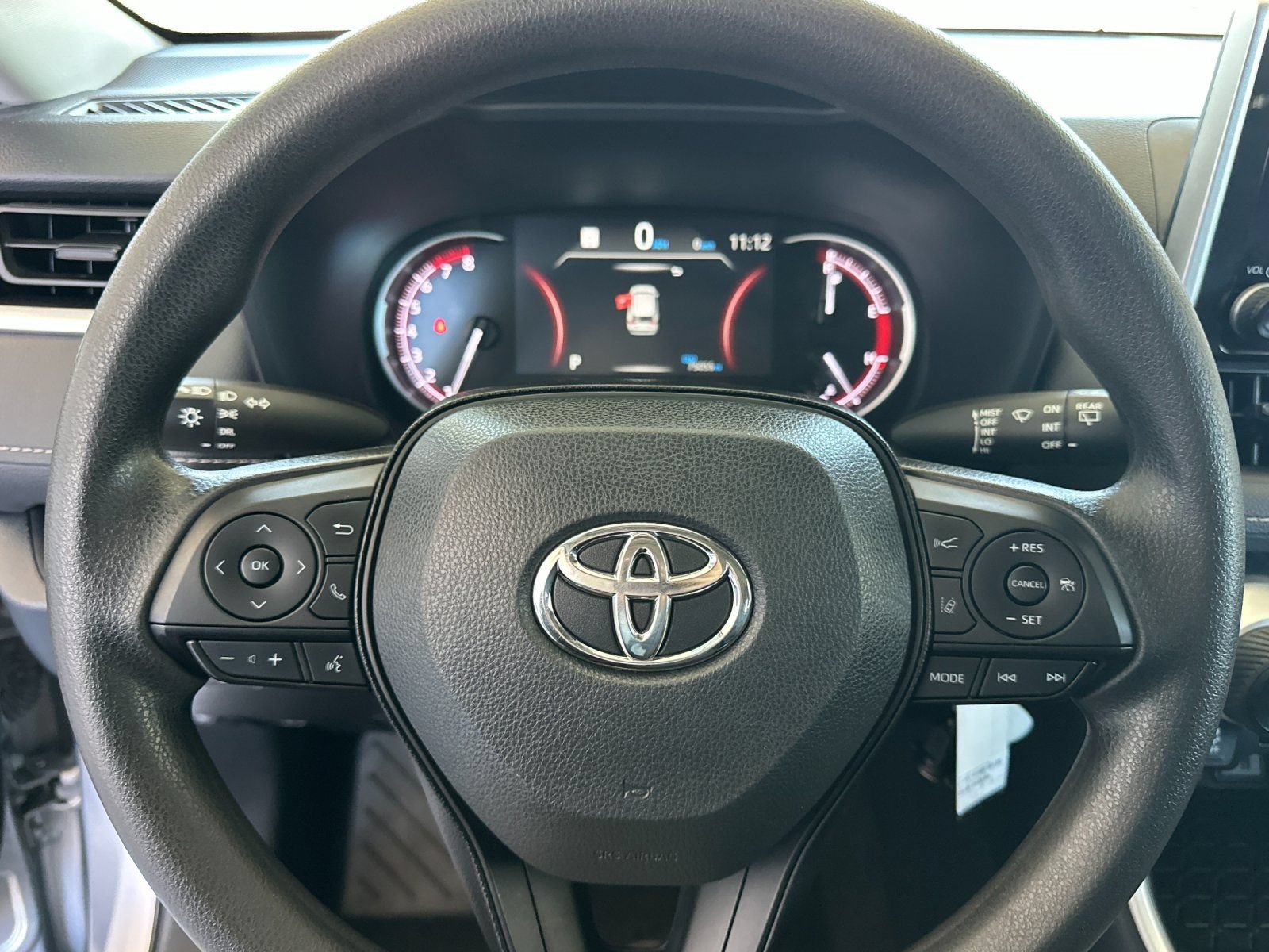 Used 2024 Toyota RAV4 LE AWD/4WD image 20
