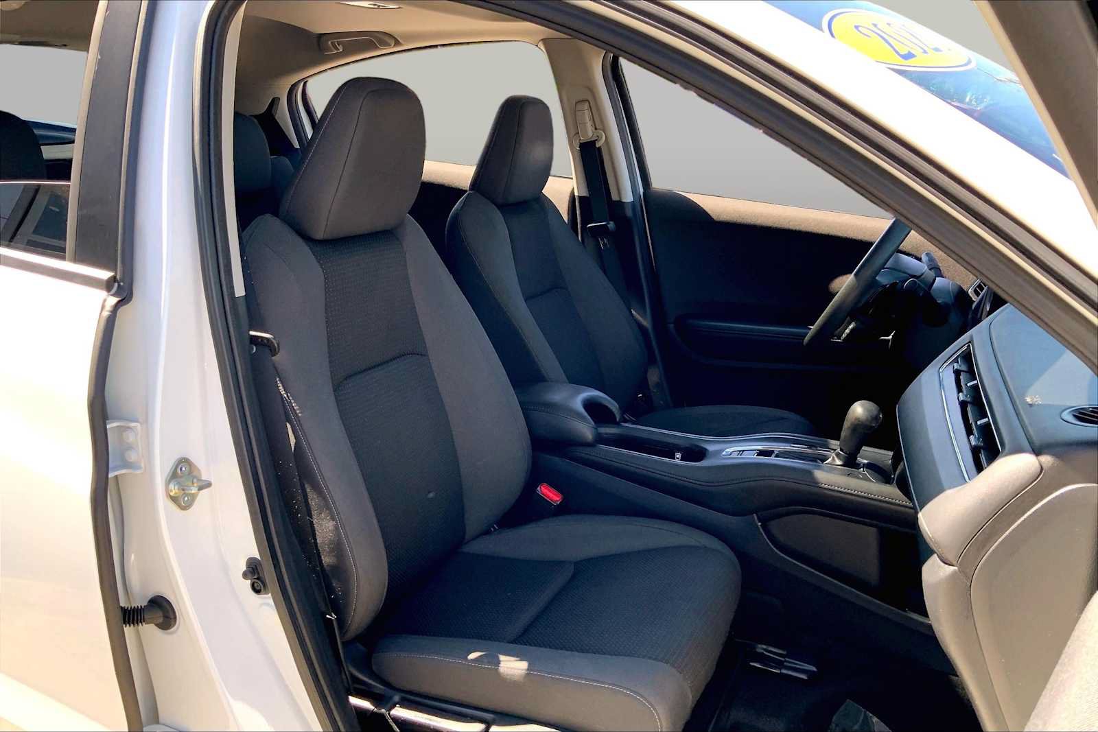 Used 2020 Honda HR-V EX image 8