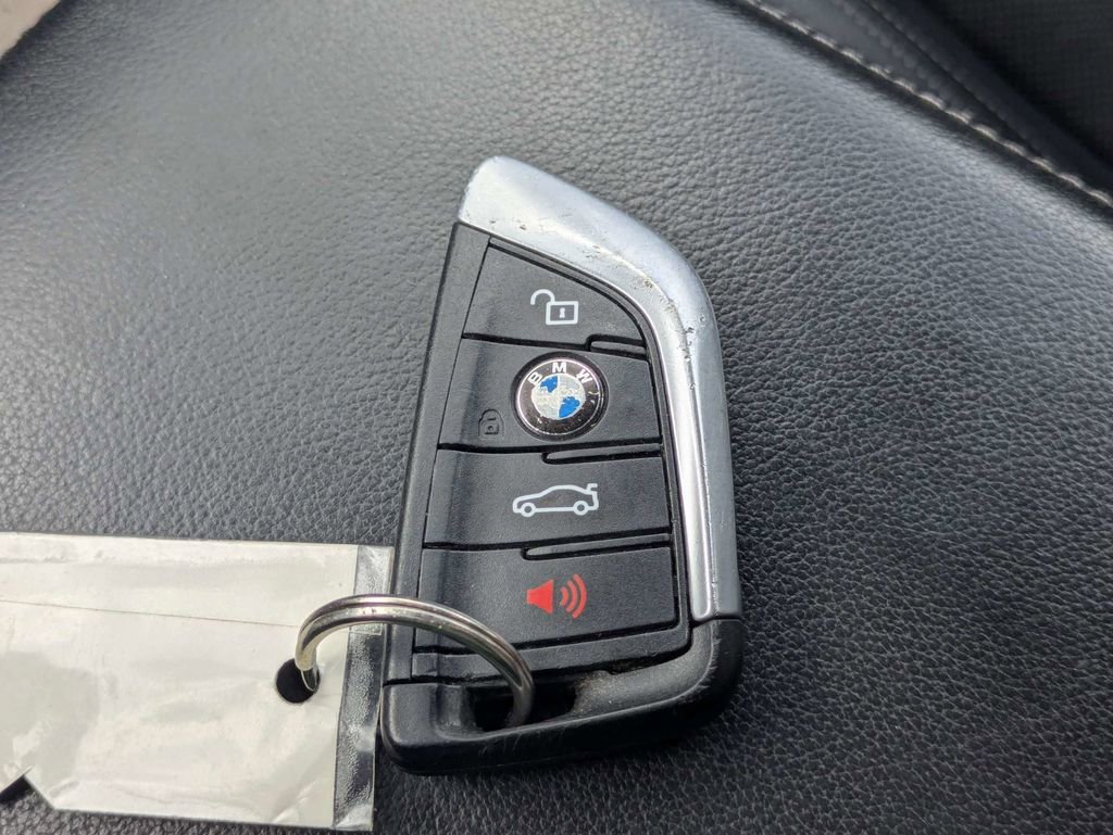 Used 2019 BMW X3 sDrive30i w/ Executive Package RWD image 35