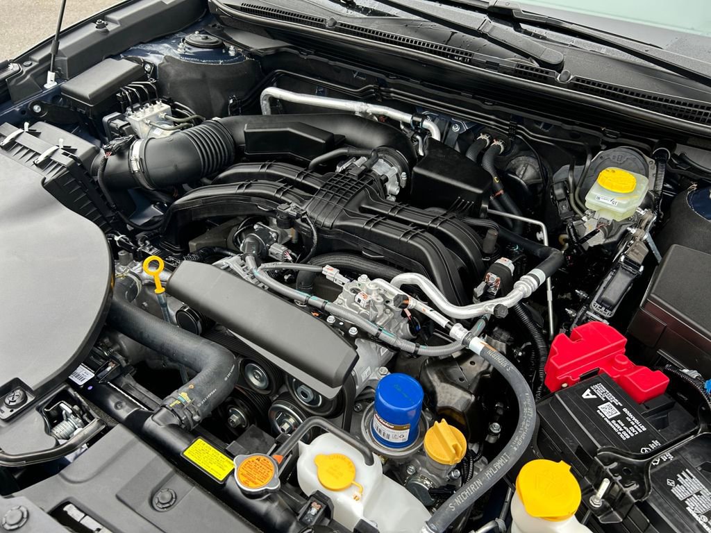 Used 2025 Subaru Outback Limited image 30