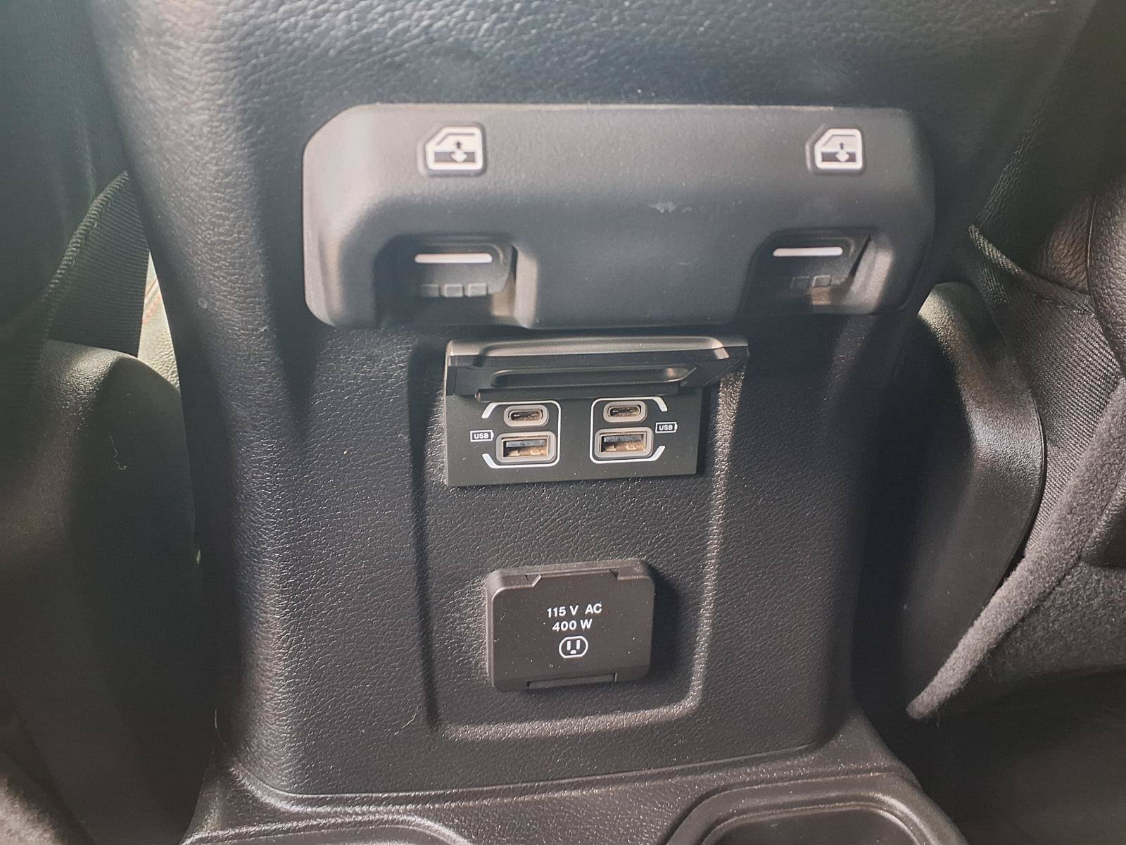 Used 2023 Jeep Gladiator Rubicon w/ LED Lighting Group AWD/4WD image 22
