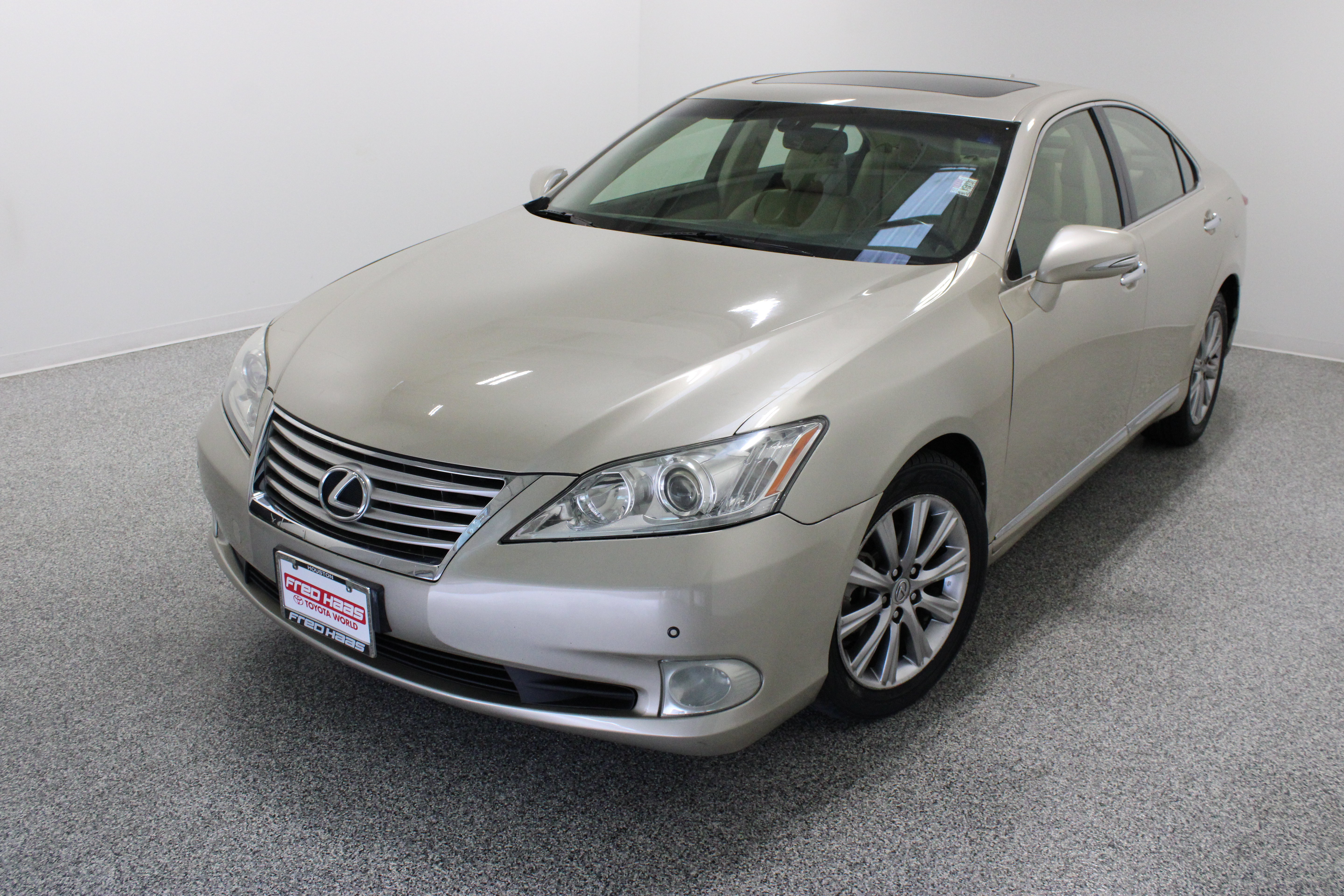 Used 2012 Lexus ES 350 FWD image 2