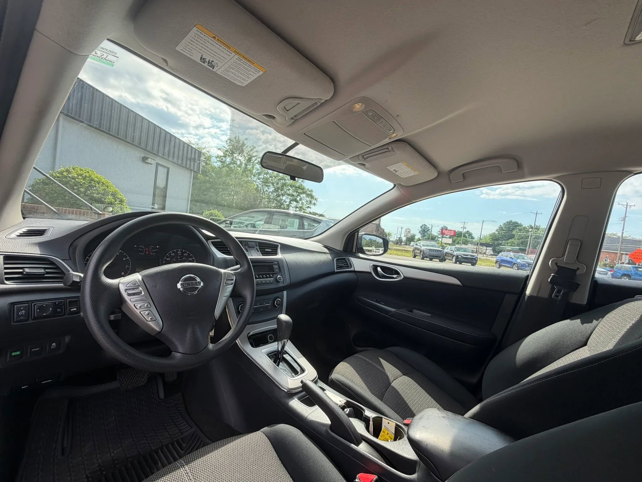 Used 2015 Nissan Sentra S image 20