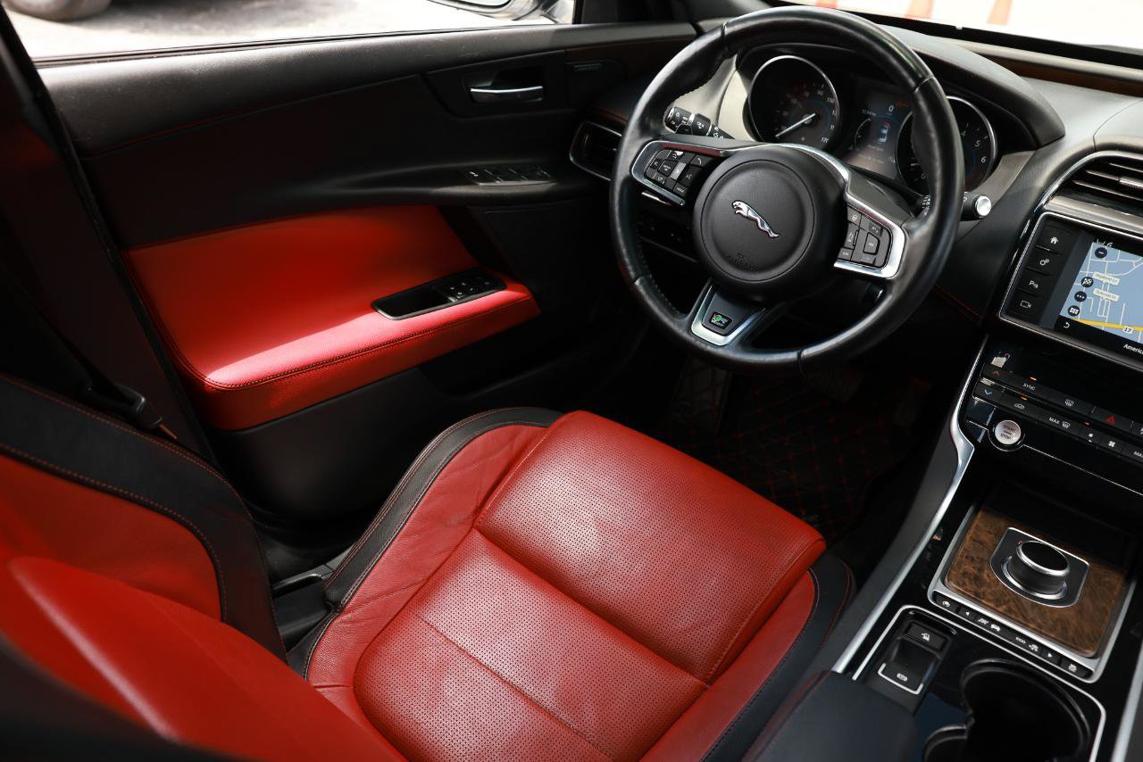 Used 2017 Jaguar XE R-Sport RWD image 20