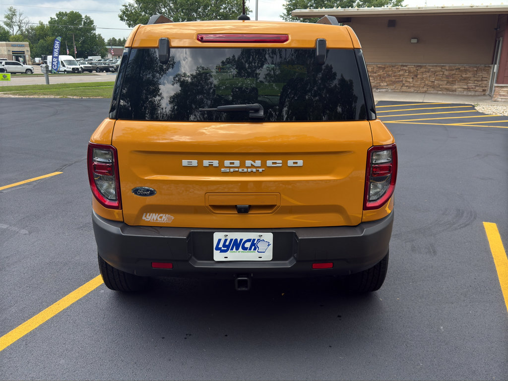 Used 2023 Ford Bronco Sport Badlands AWD/4WD image 9