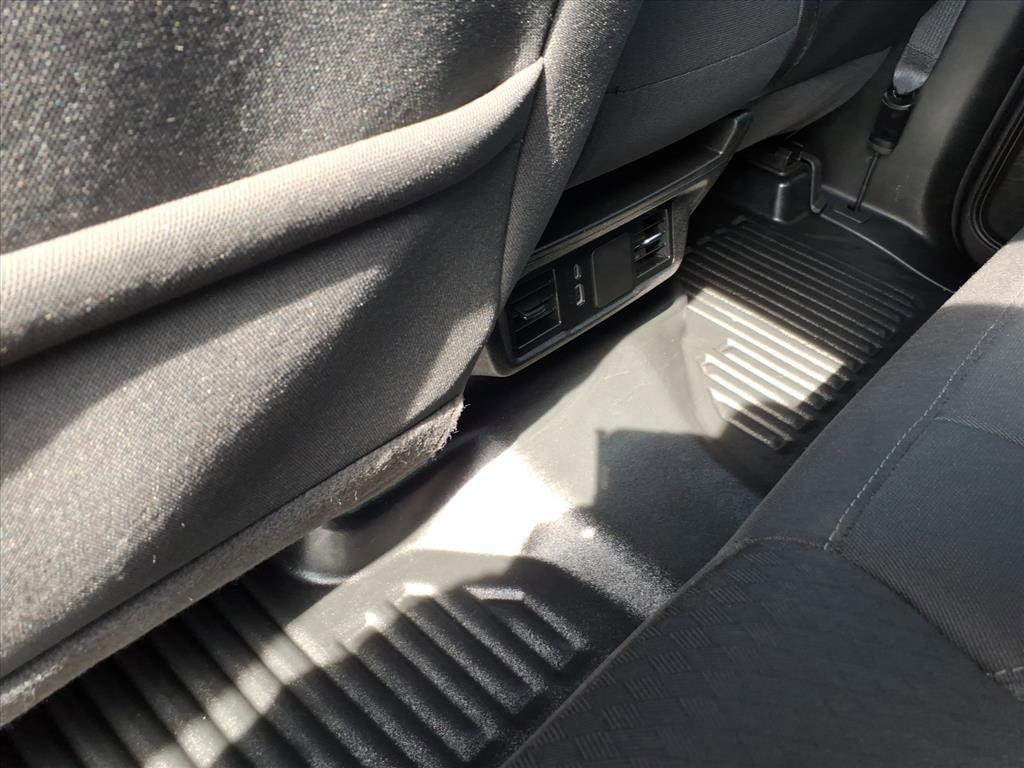 Used 2024 GMC Sierra 1500 Pro w/ Pro Value Package image 9