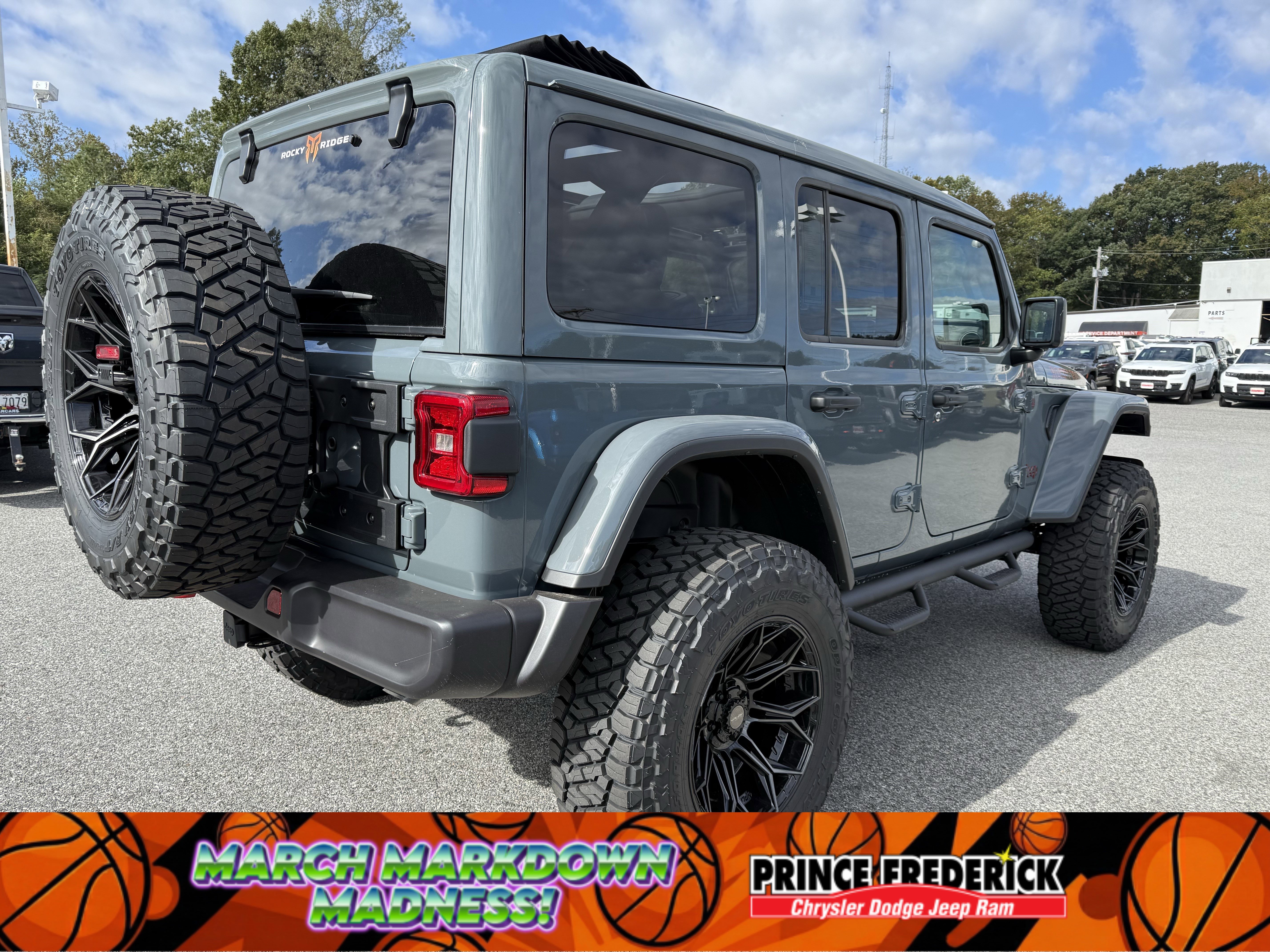 New 2025 Jeep Wrangler Unlimited Rubicon w/ Convenience Group image 3