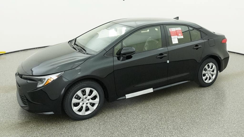 New 2026 Toyota Corolla LE FWD image 2