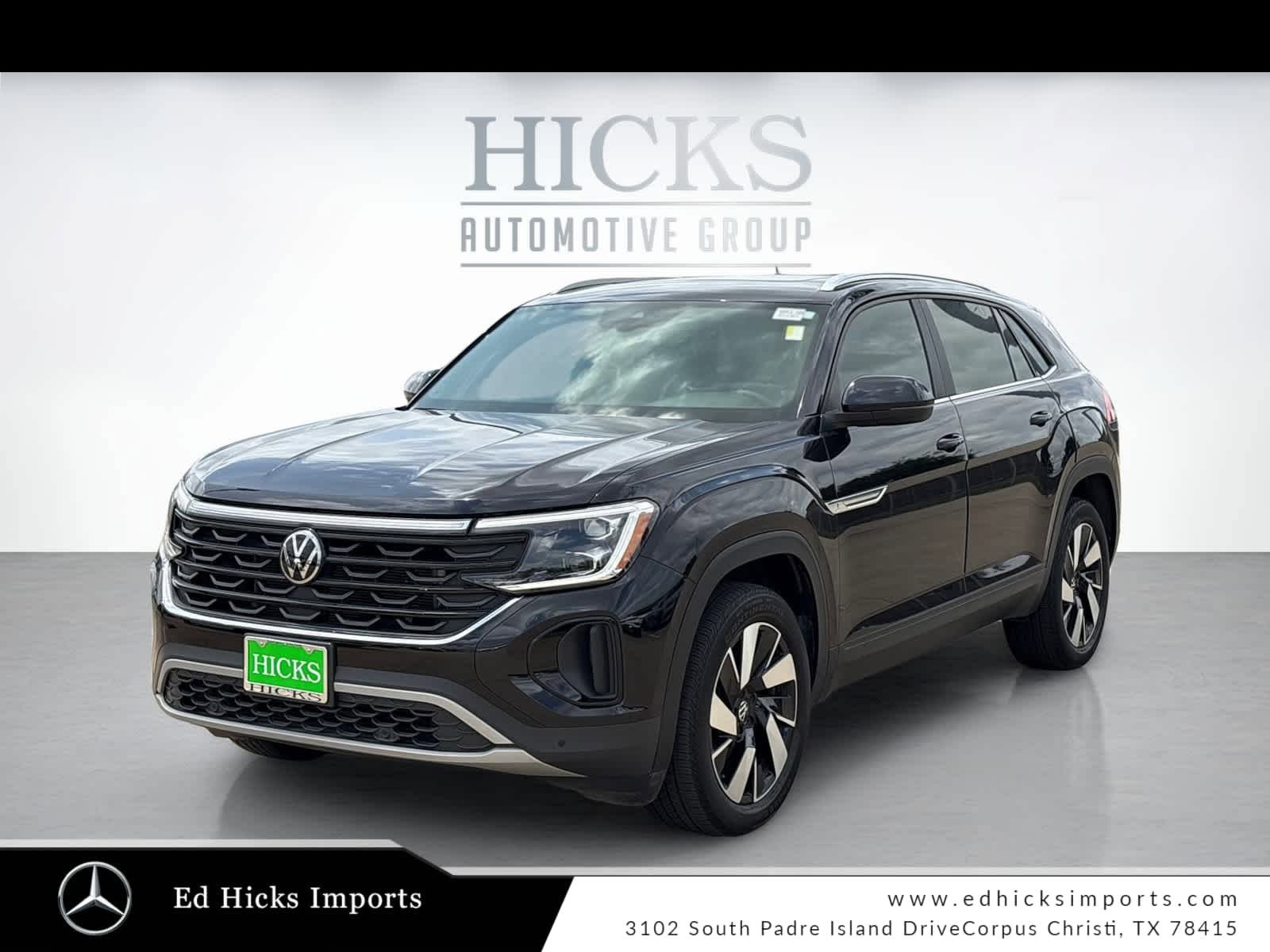 Used 2024 Volkswagen Atlas Cross Sport SE FWD image 1