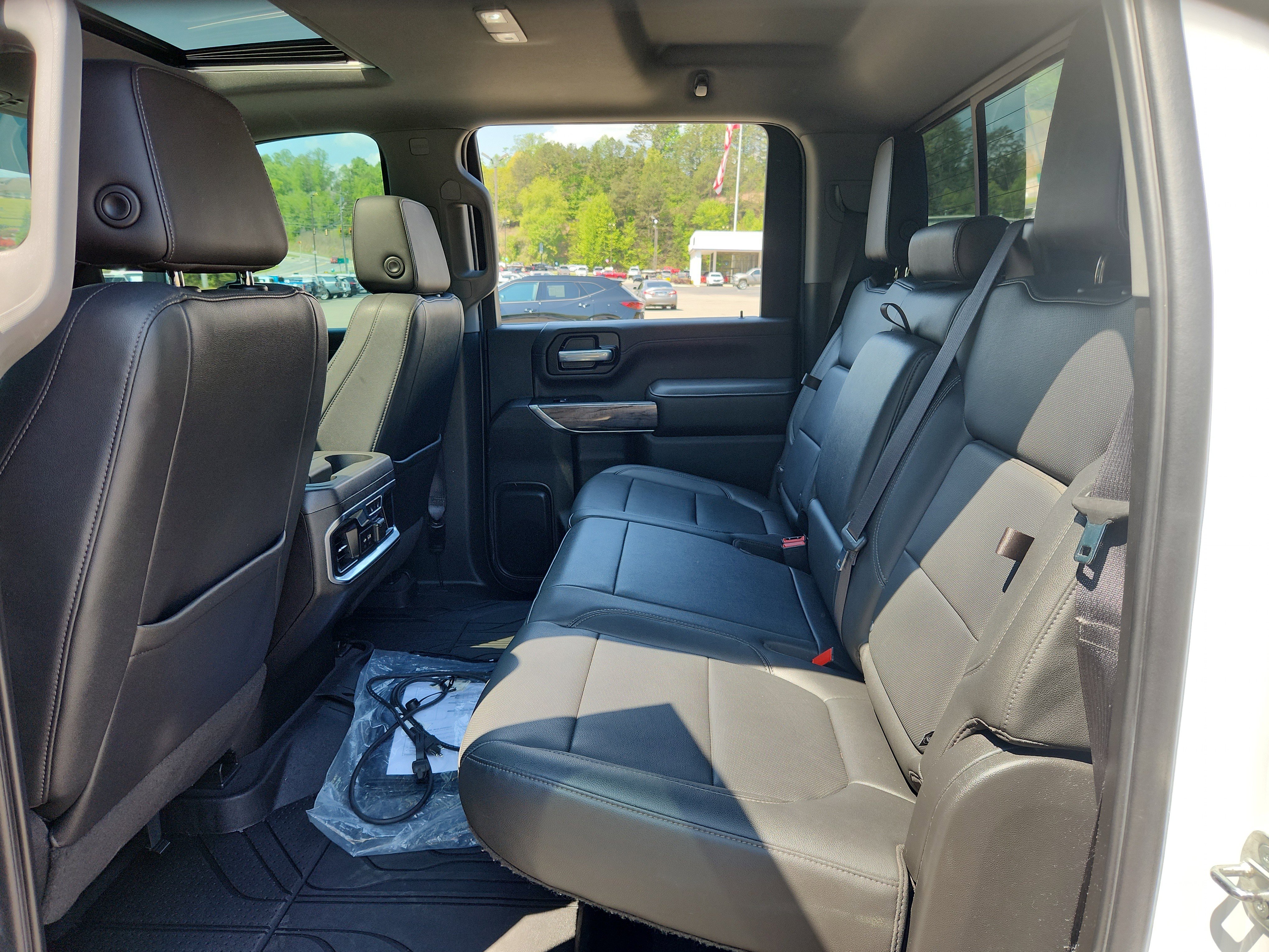 Used 2021 Chevrolet Silverado 2500 LTZ w/ LTZ Plus Package AWD/4WD image 43