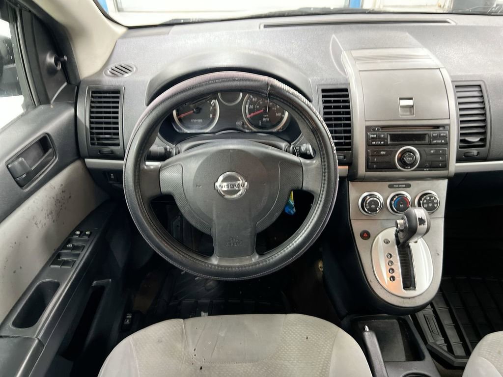Used 2012 Nissan Sentra 2.0 image 11