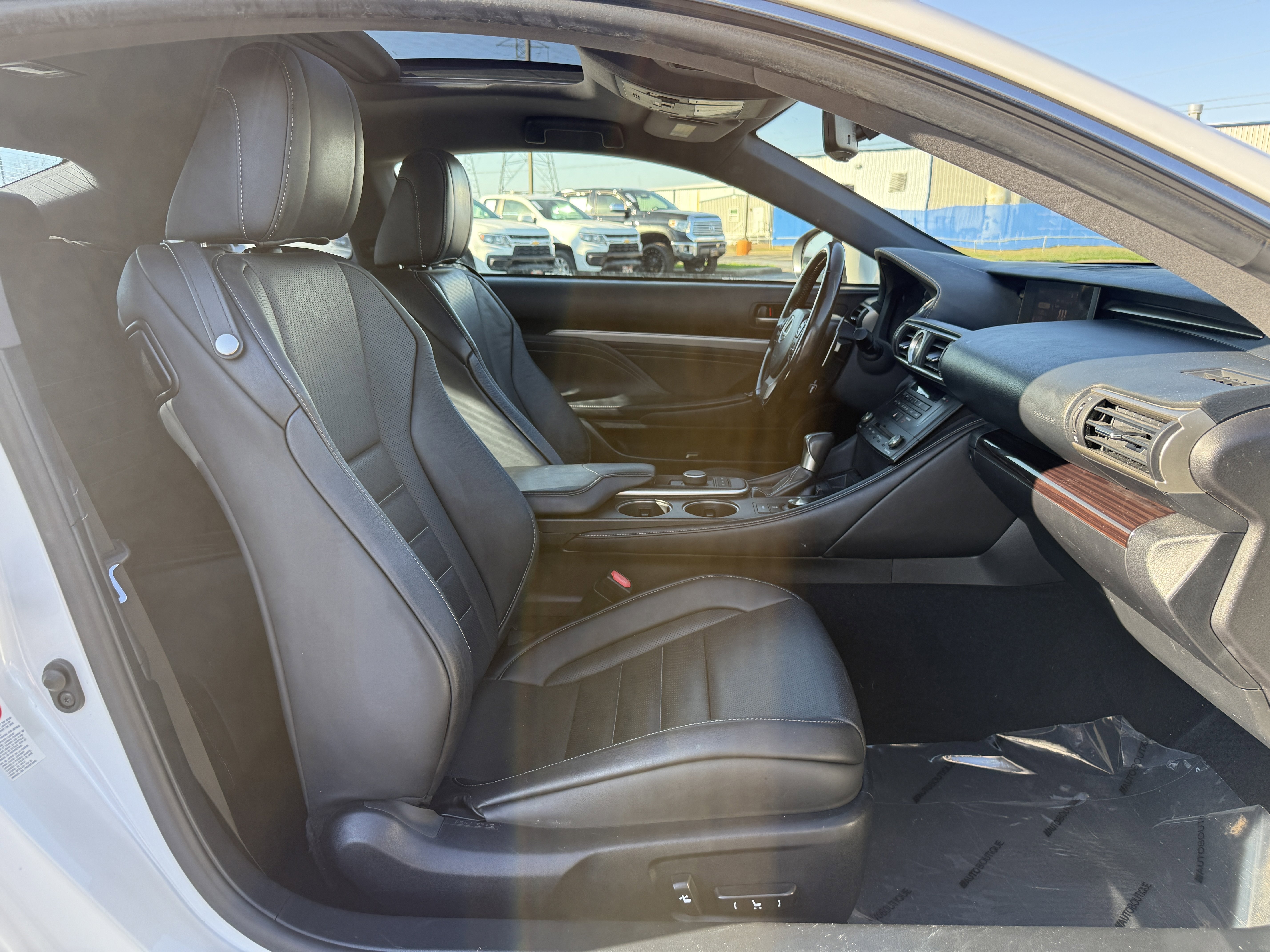 Used 2017 Lexus RC 200t w/ Accessory Package 2 image 29