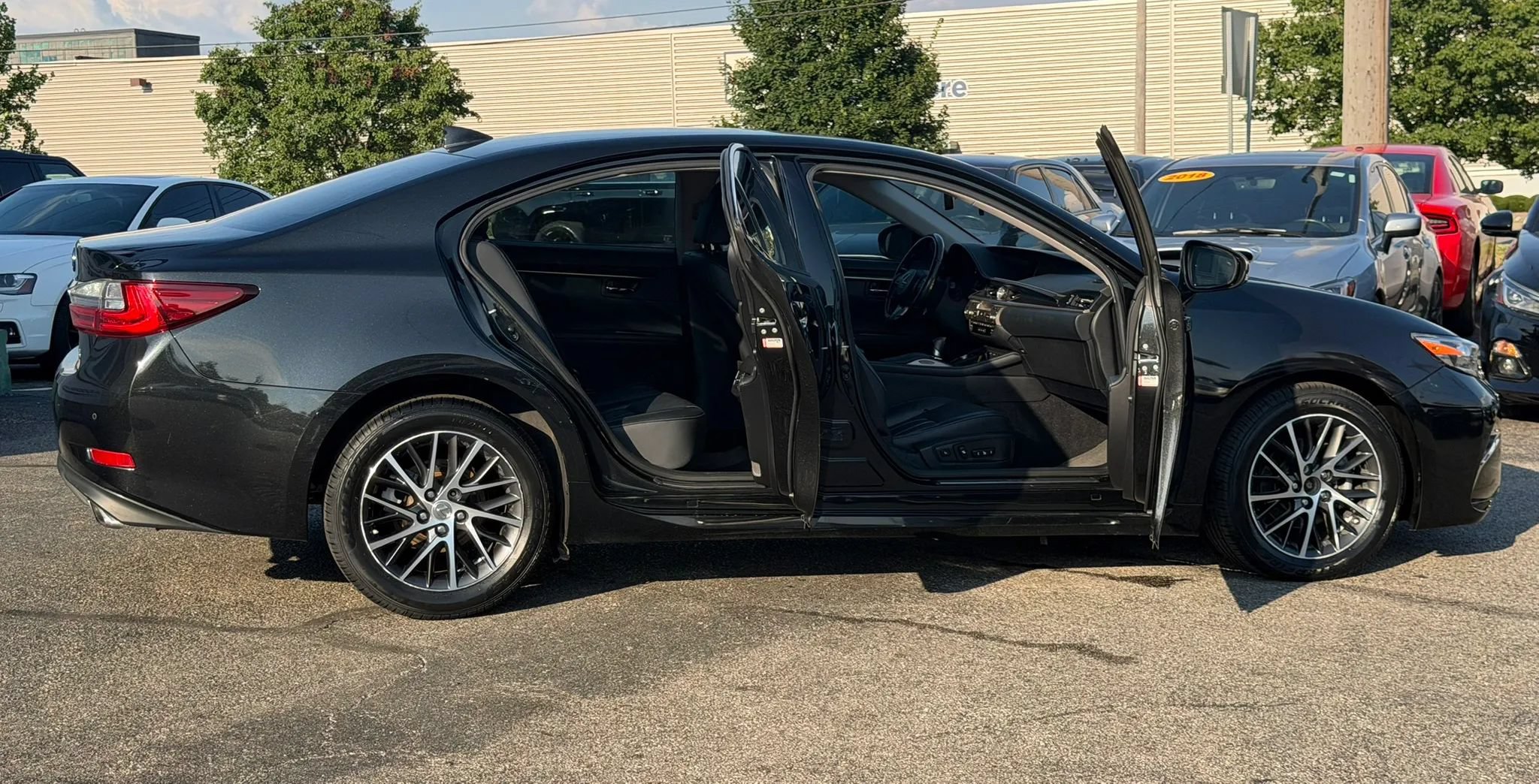 Used 2016 Lexus ES 350 FWD image 23