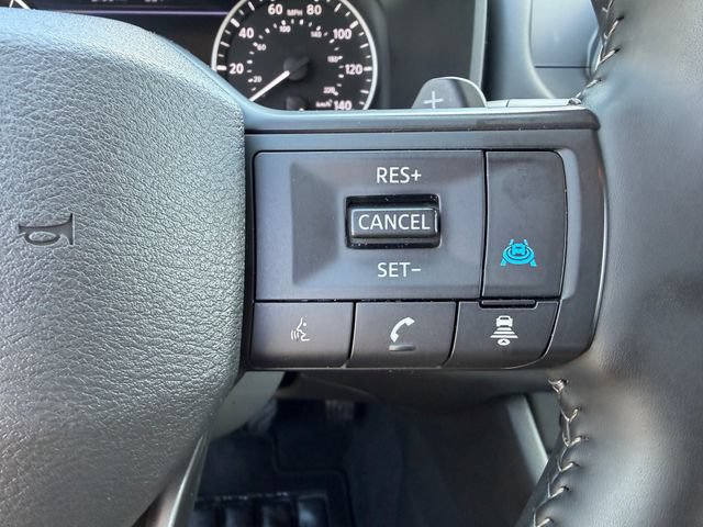 Used 2025 Nissan Rogue SV AWD/4WD image 20